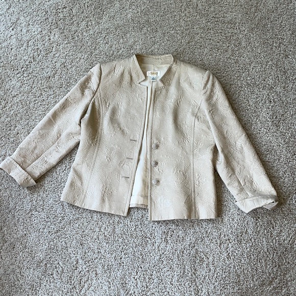 Talbots Petites brocade pattern jacket/blazer- size 10p - Picture 2 of 7